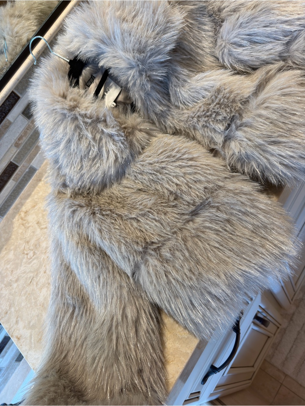 Jason Wu Shaggy Faux Fur Jacket NWT Size S – Statement Coat - Picture 4 of 8